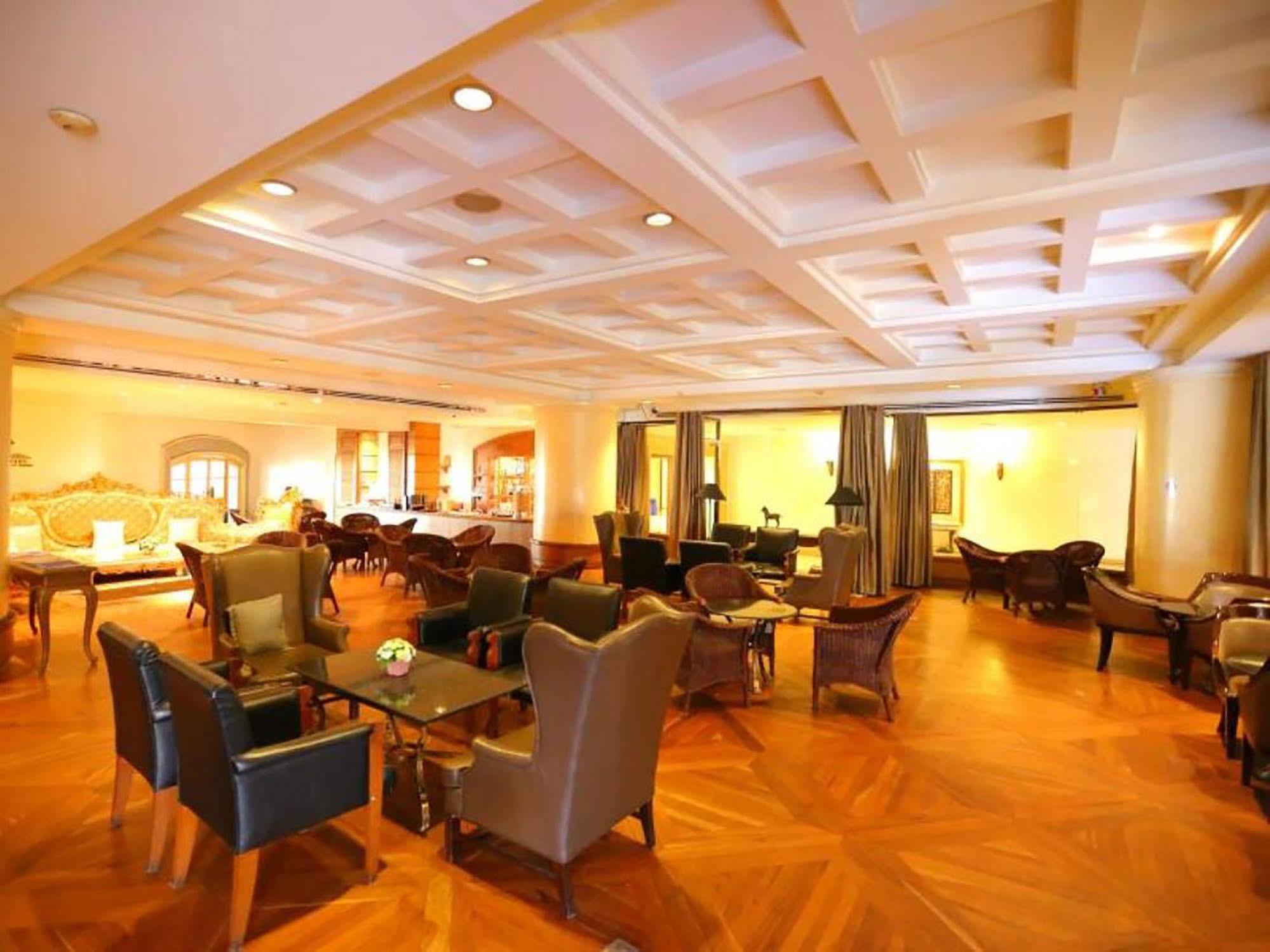Hansa Jb Hotel, Hatyai Хат'яй Екстер'єр фото